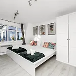 Cosy Farringdon Apartments